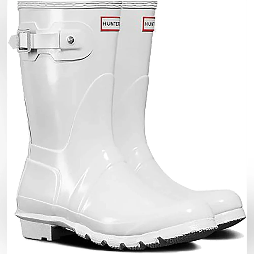 Hunter Original Short Gloss Boots In Winter White - Picture 1 of 4